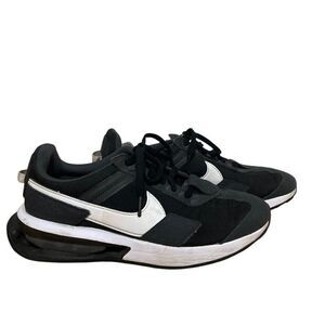 Nike Air Max Pre-Day Mens Size 9.5 Black White Low Top Casual Athletic Sneakers